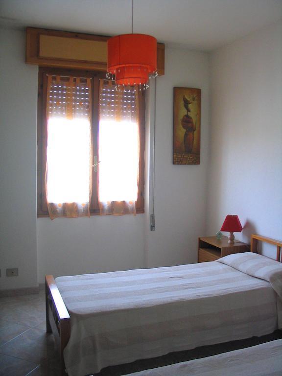 Ferienwohnung Marycarmen Alghero Zimmer foto